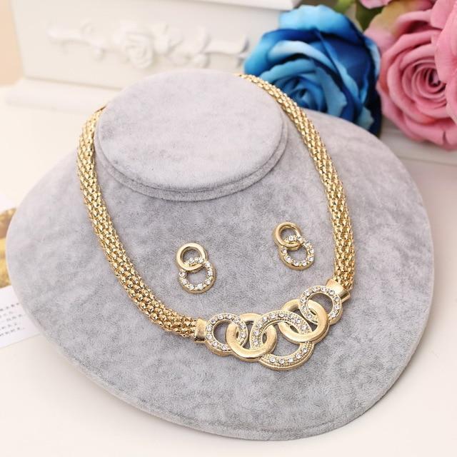 Conjunto de Colar Brincos Pulseira e Anel Cristal Africano